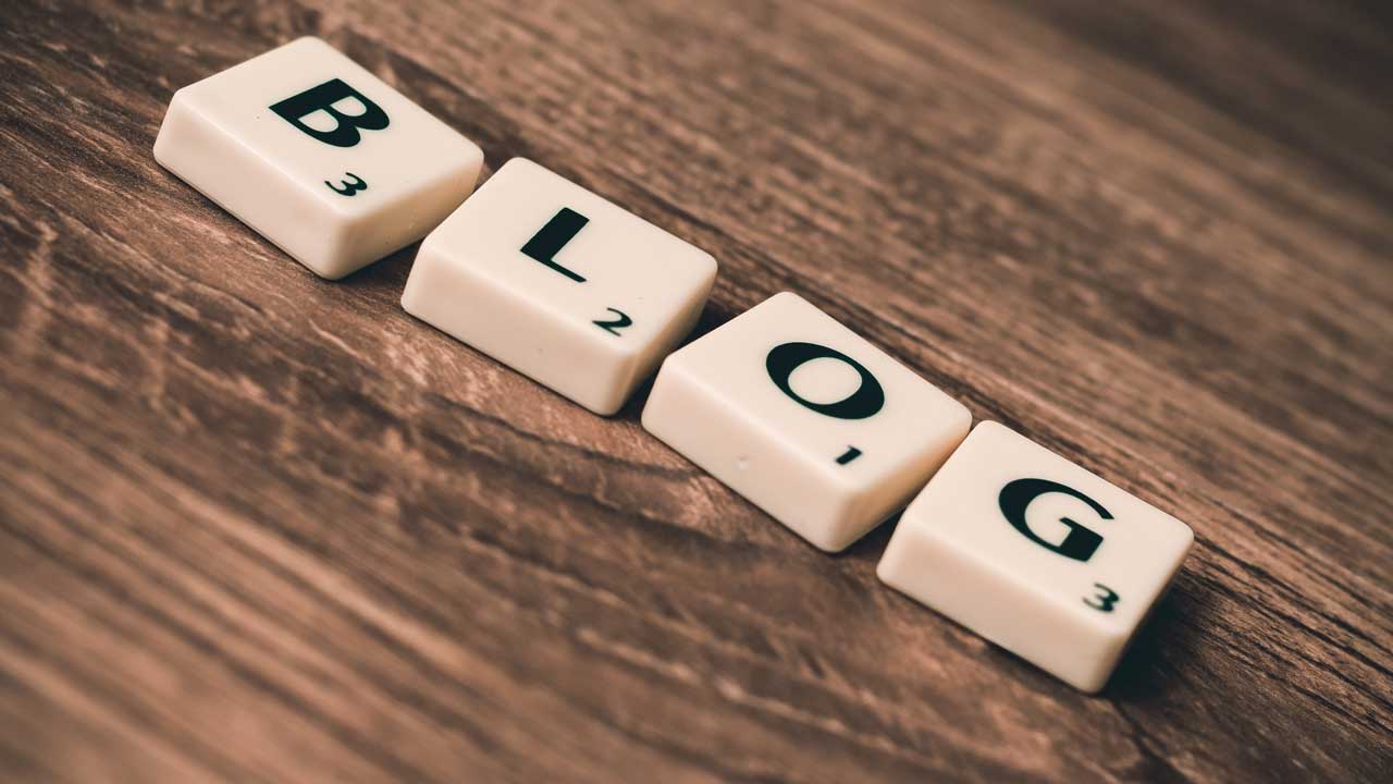 Blogging for startup marketing
