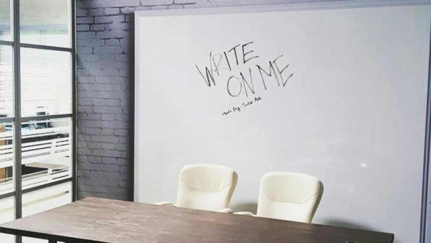 dry-erase-wall-film